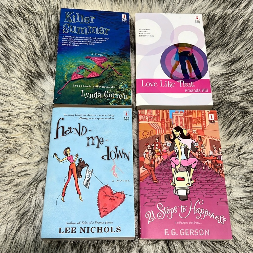 NWT Bundle of 4 Red Dress Ink Chick Lit Books retail $52.80